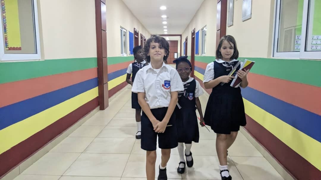 ABOUT PAGE SCHOOLS- REVIEW OCLOCK